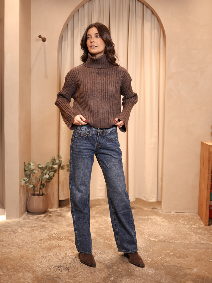 BASIC SWEATER