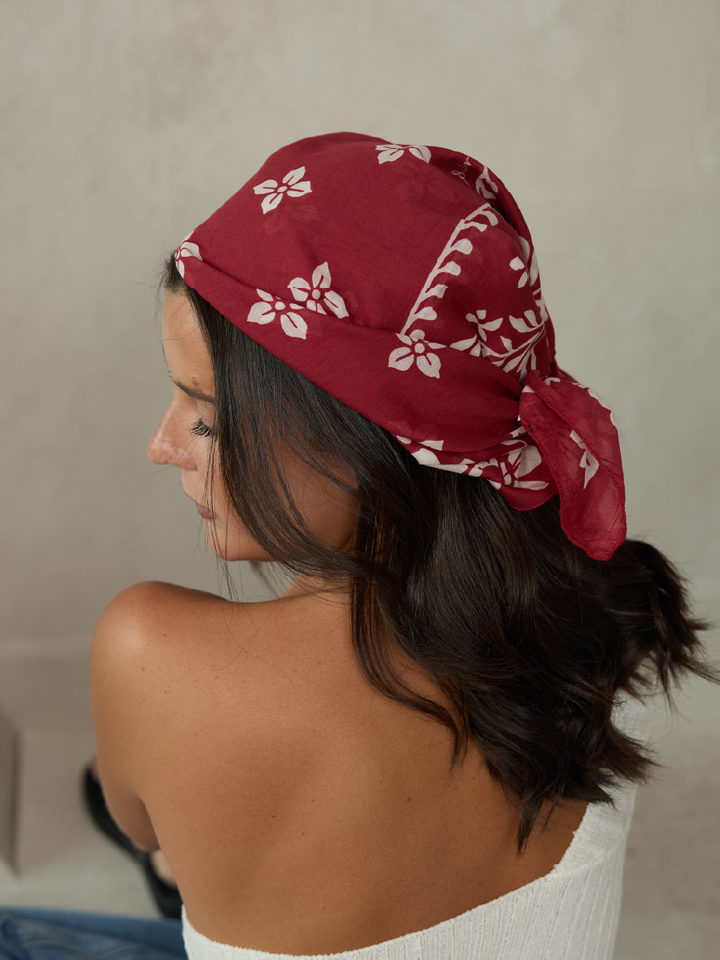 PAÑUELO ESTAMPADO ROJO